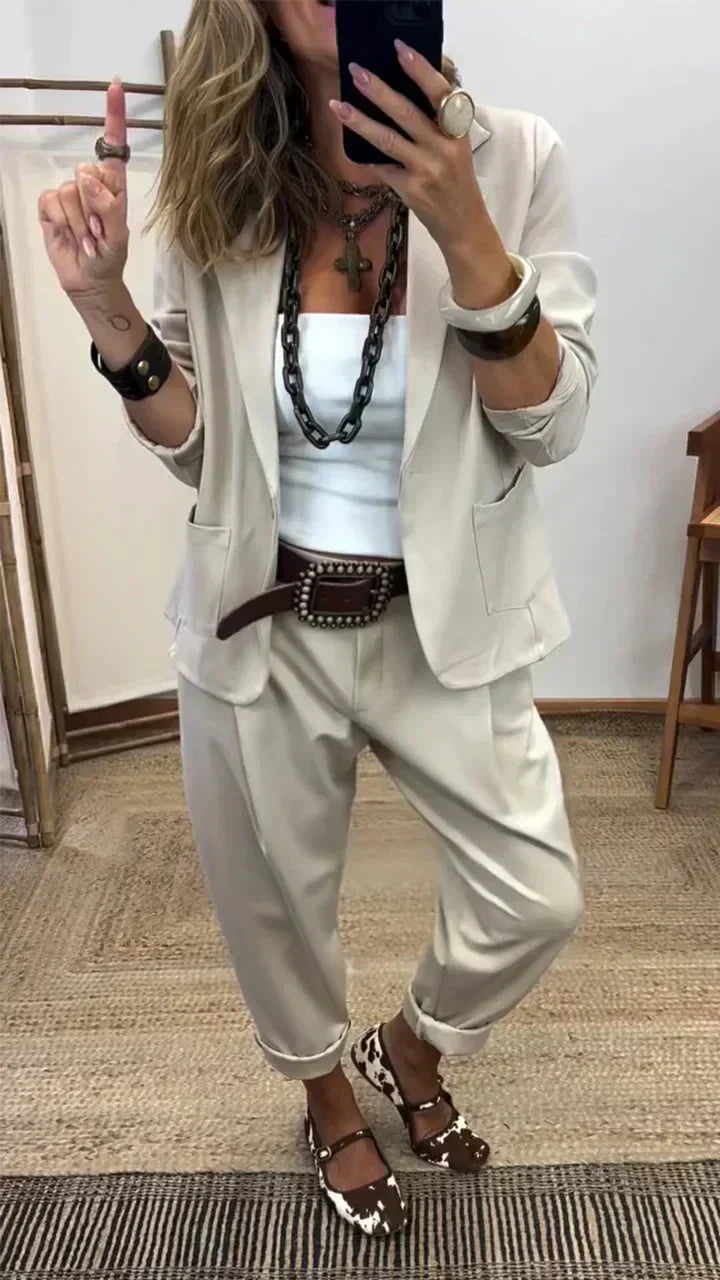 Rosina - Tailleur pantalon doux au toucher