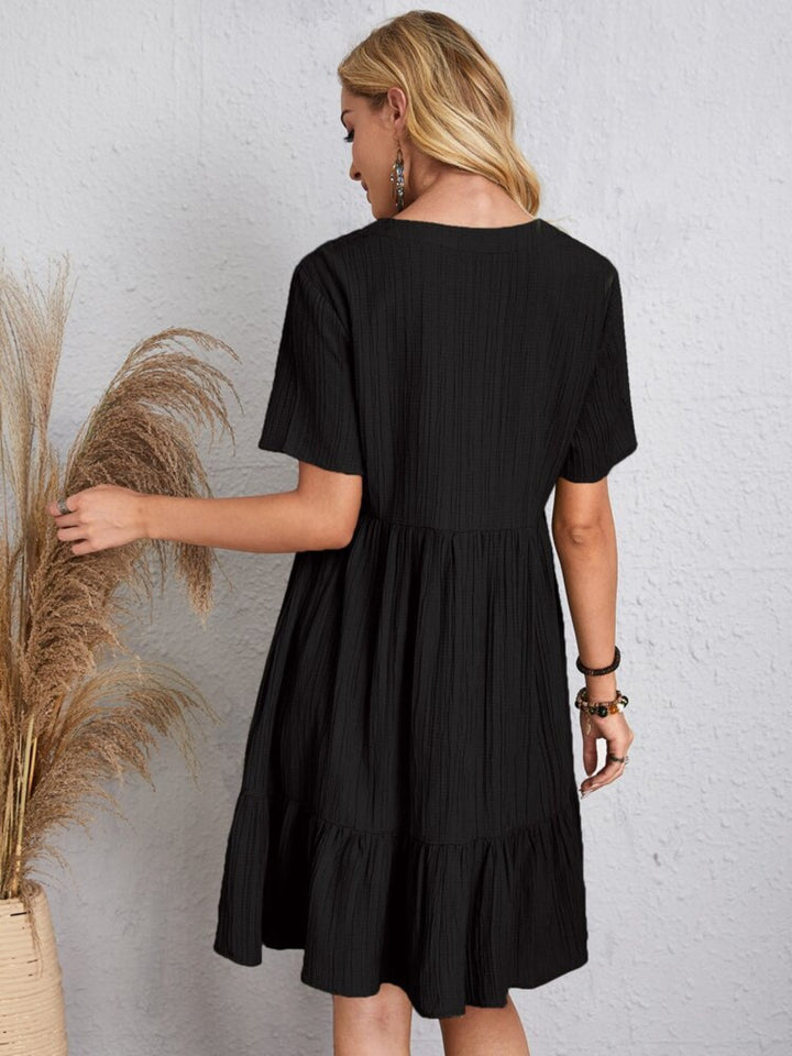 Belinda - Robe mini texturée à volants à col V