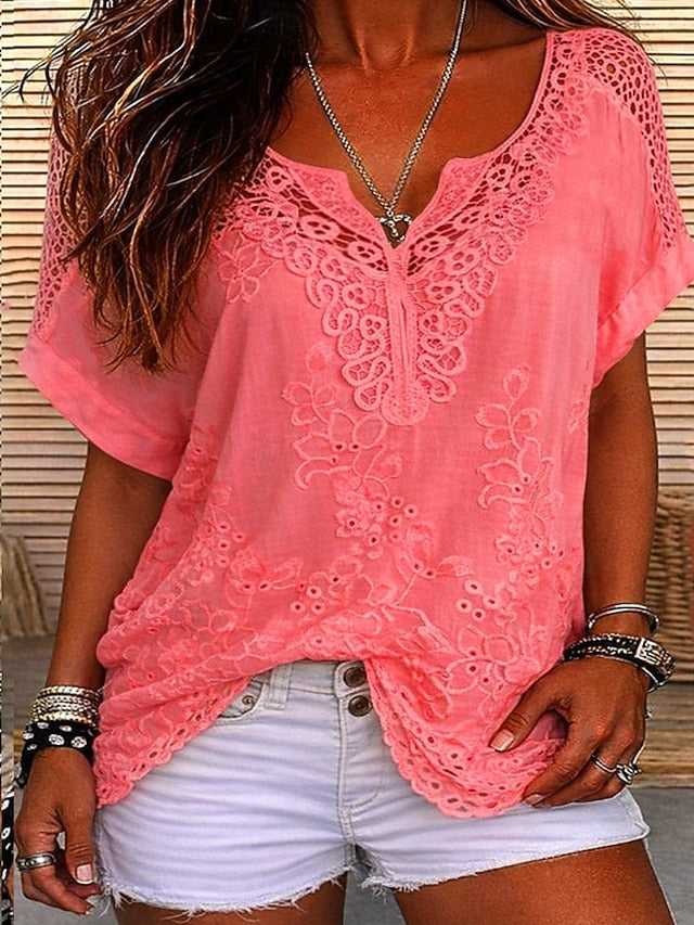Ember - Blouse en dentelle brodée à col V