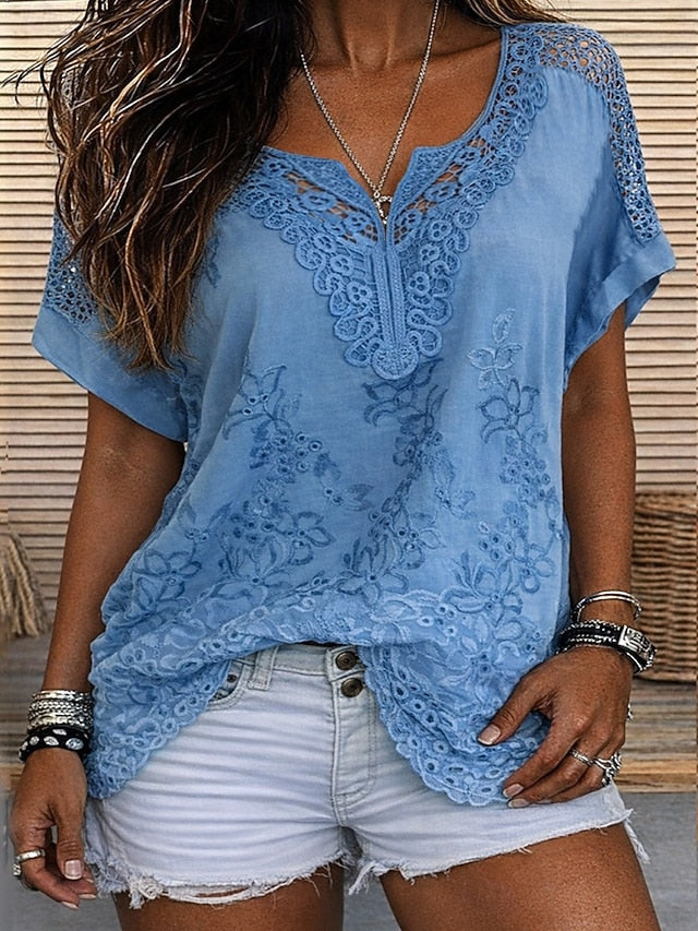 Ember - Blouse en dentelle brodée à col V