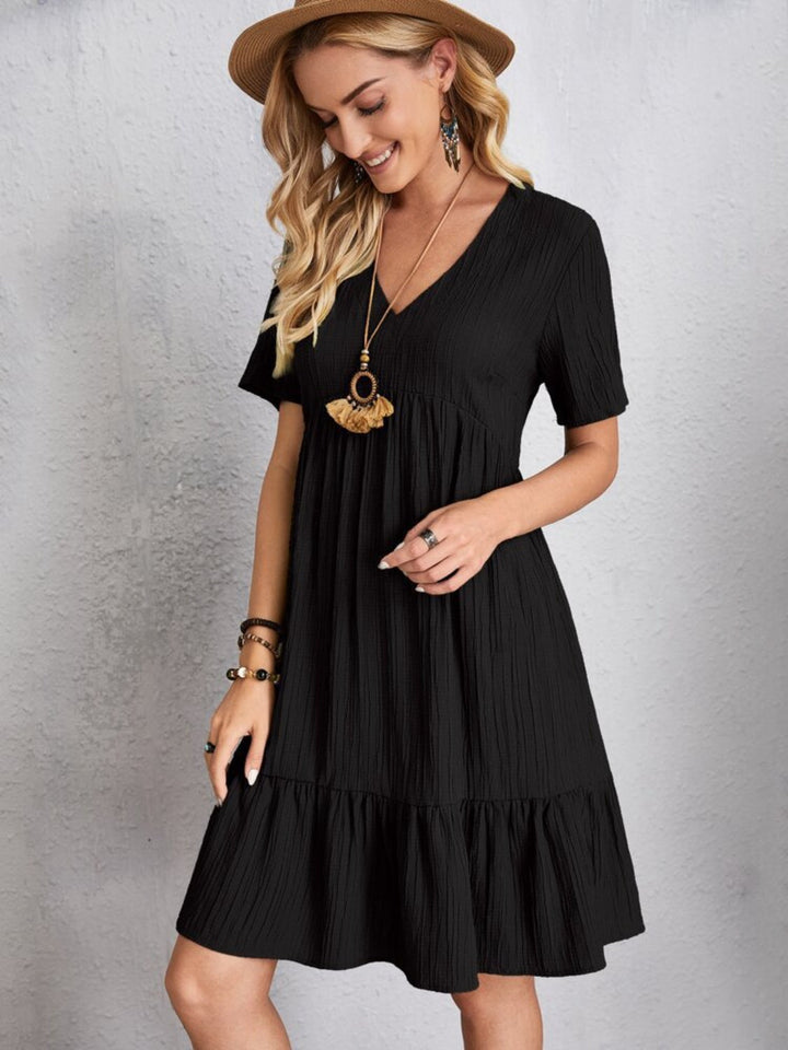 Belinda - Robe mini texturée à volants à col V