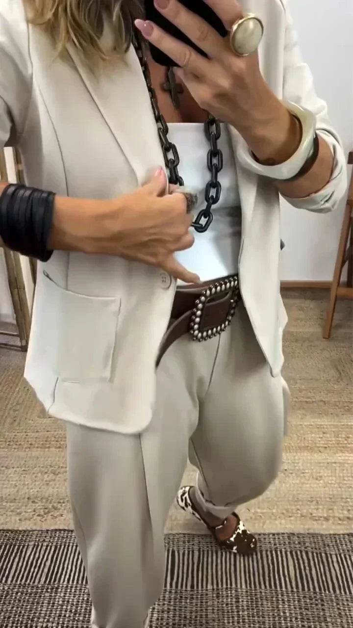 Rosina - Tailleur pantalon doux au toucher