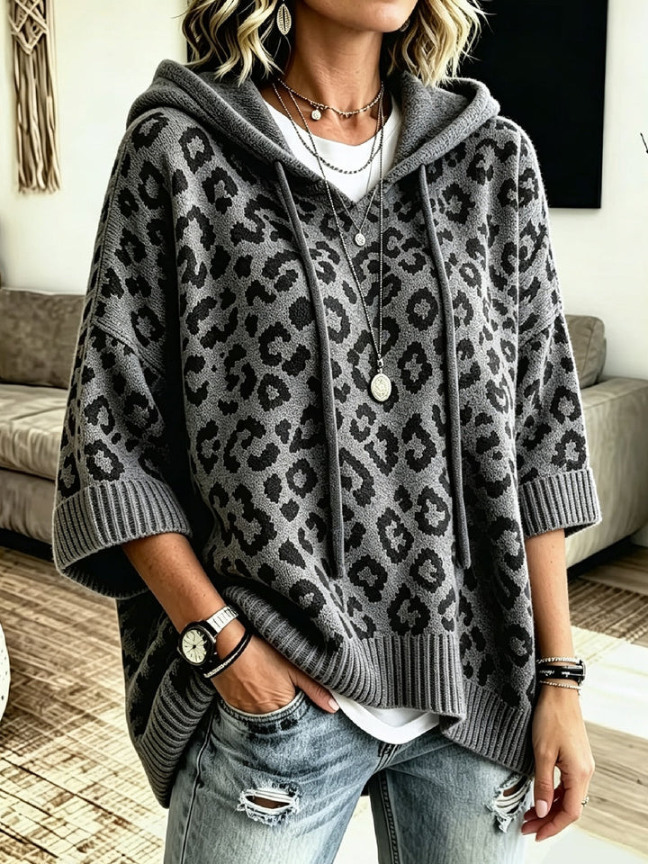 Jocasta - Pull à capuche oversize en maille à motif léopard