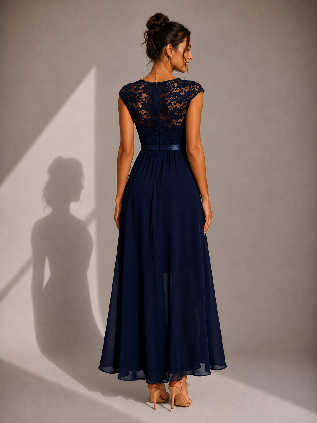 Ainsley - Robe de soirée brodée