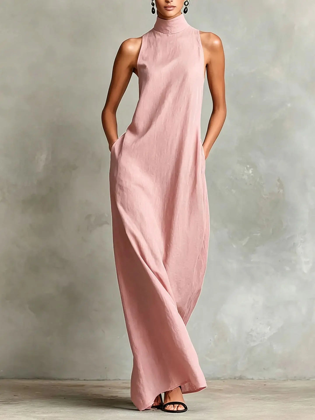 Orietta - Robe longue sans manches à col montant