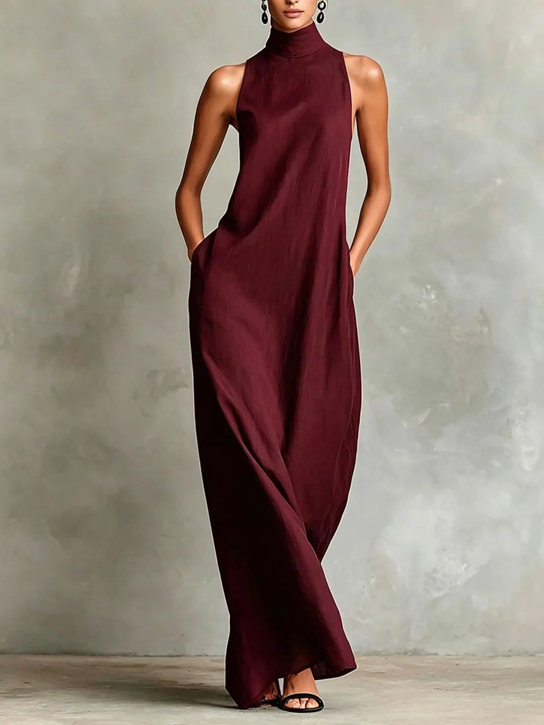 Orietta - Robe longue sans manches à col montant
