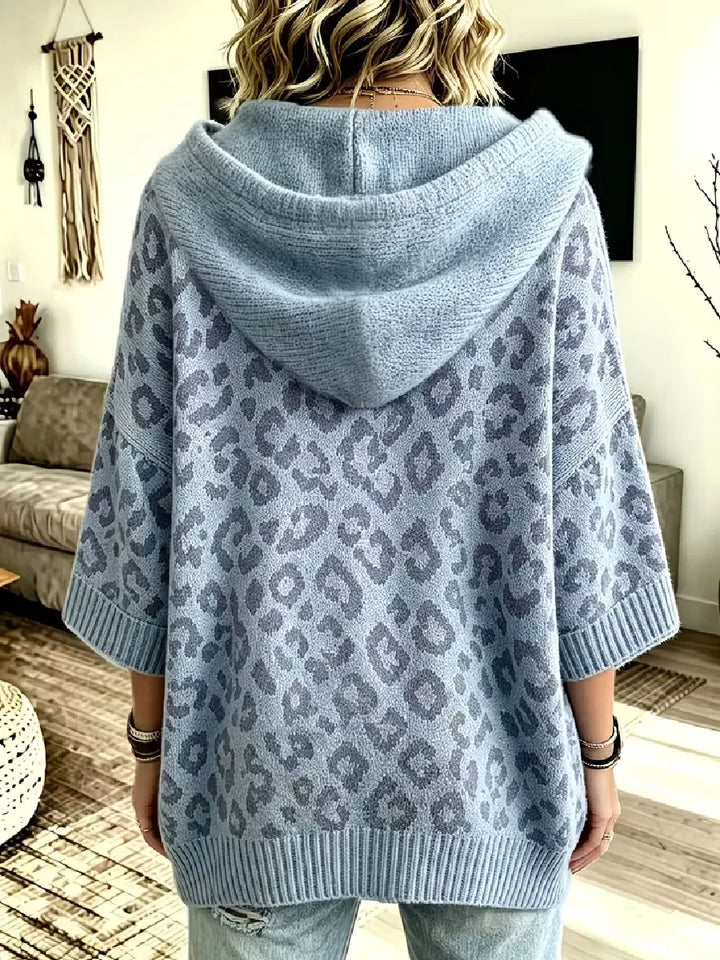 Jocasta - Pull à capuche oversize en maille à motif léopard