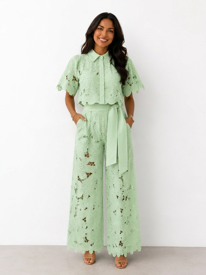 Avalina - Ensemble blouse et pantalon au toucher doux