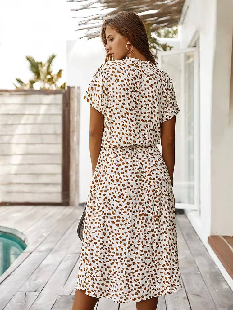 Novella - Robe midi décontractée à boutons sur le devant
